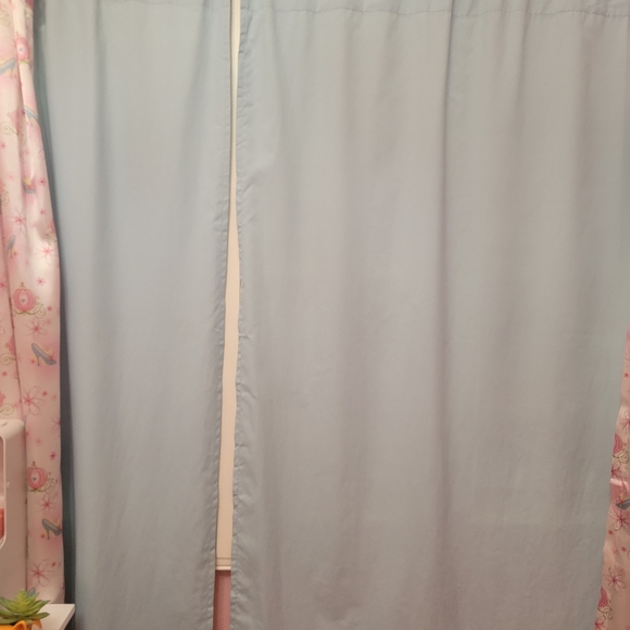 CINDERELLA PRINCESS ENCHANTMENT WINDOW PANELS - Picture 14 of 17